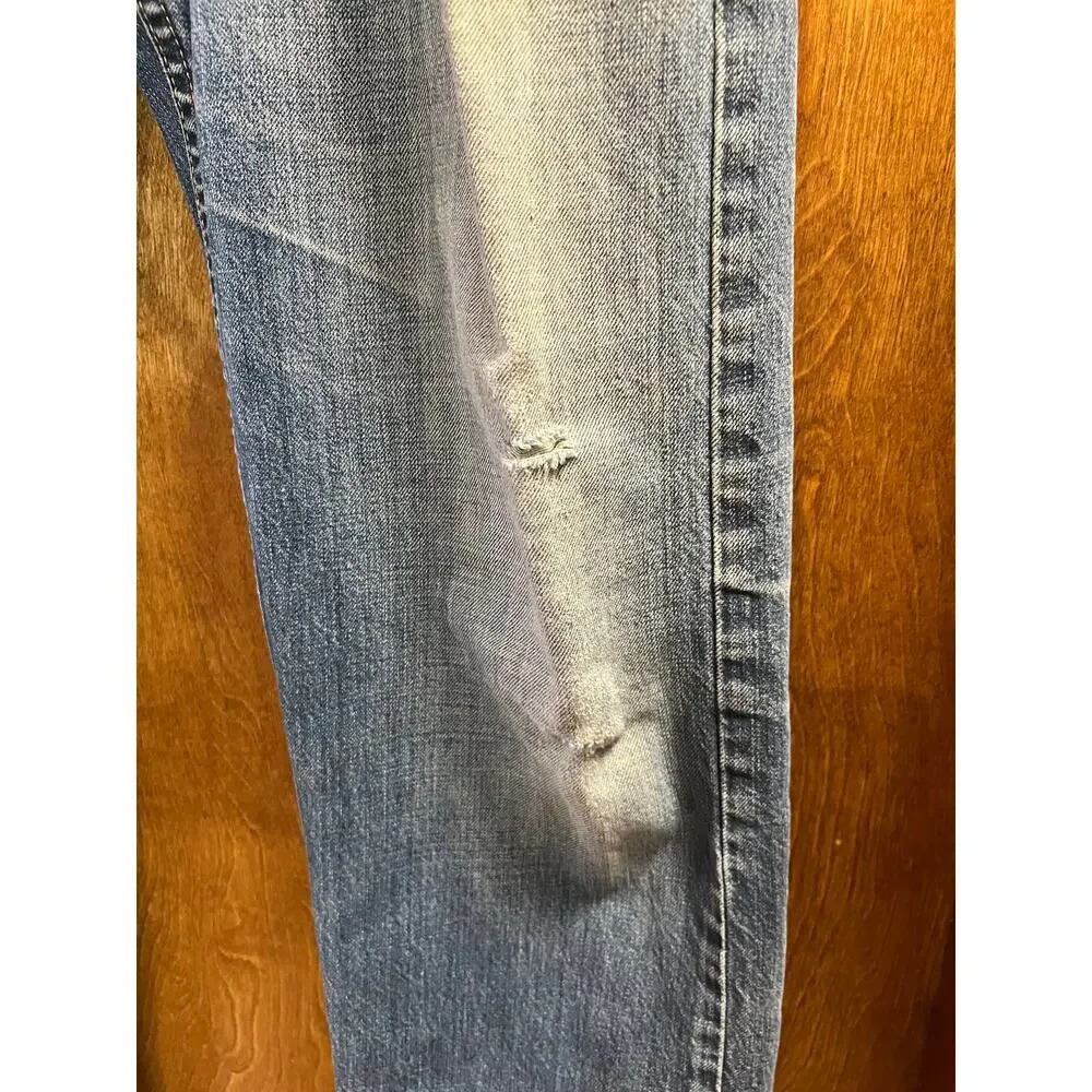 Levi's 505 Mens Distressed Denim Jeans sze 38